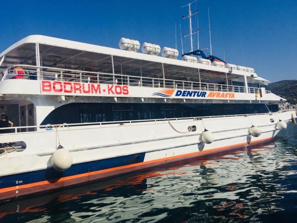 Kos Adası’na Nasıl Gidilir? Bodrum’dan Feribotla En Kolay Ulaşım Rehberi