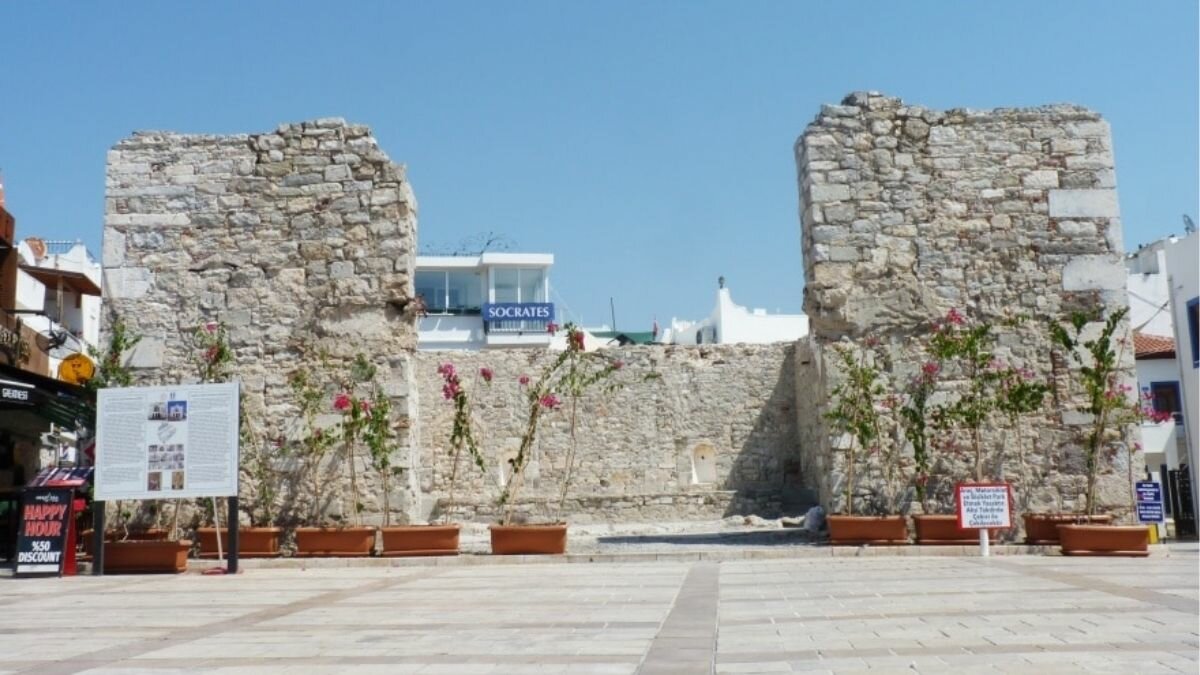 Aya Nikola Kilisesi (Bodrum Kilisesi)