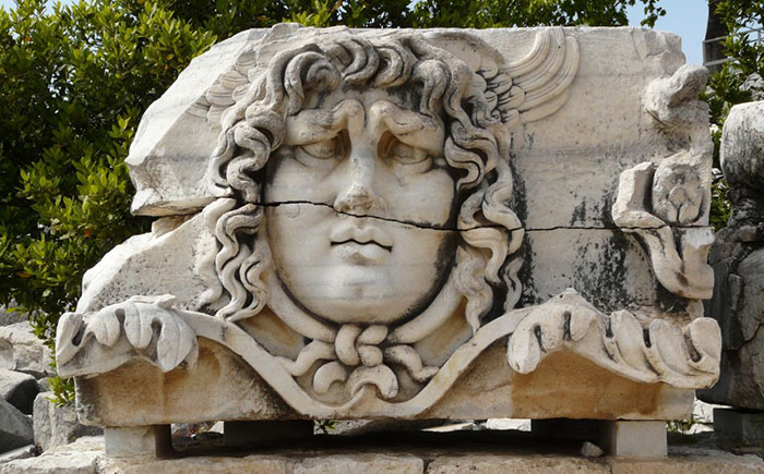 Didim Apollon Tapınağı